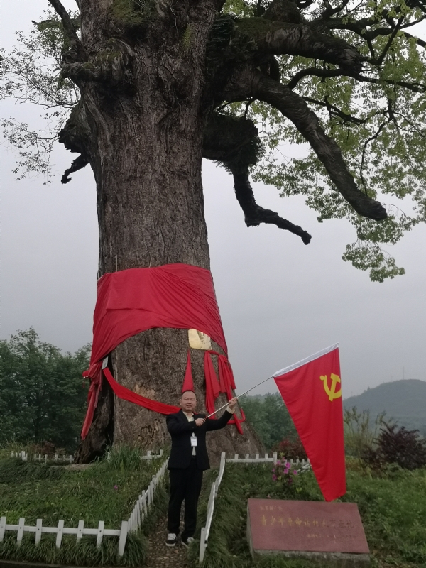 辉辉的第一张照片--长沙相亲服务中心