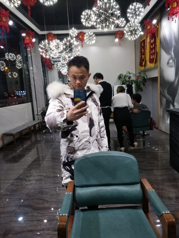 简单的第一张照片--长沙相亲服务中心