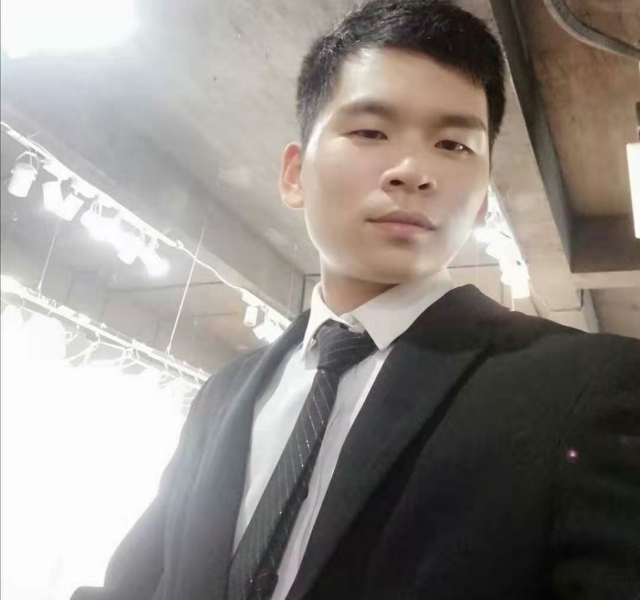 凌晨三点三分的第二张照片--长沙相亲服务中心