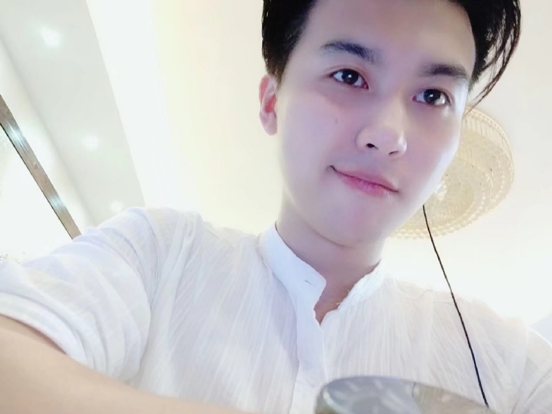 皮特王的第一张照片--长沙相亲服务中心