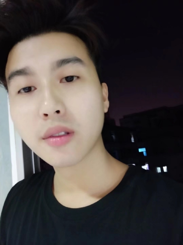 皮特王的第二张照片--长沙相亲服务中心