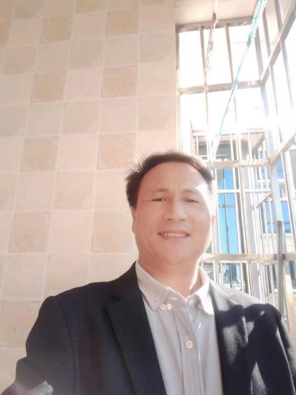 平平安安的第二张照片--长沙相亲服务中心