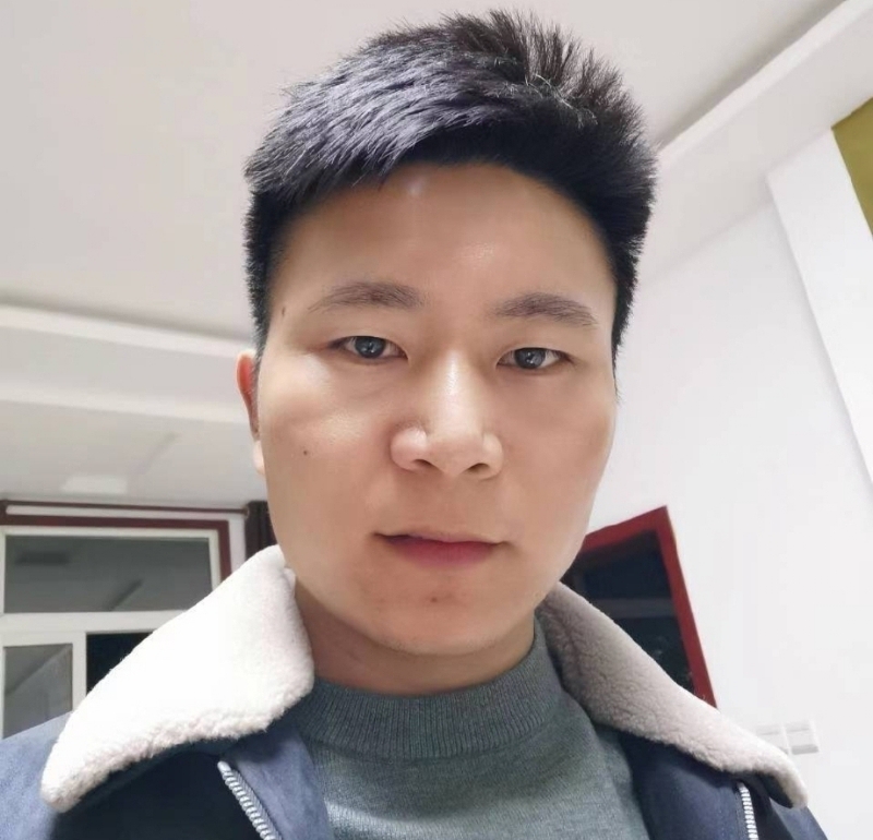 延峰的第一张照片--长沙相亲服务中心