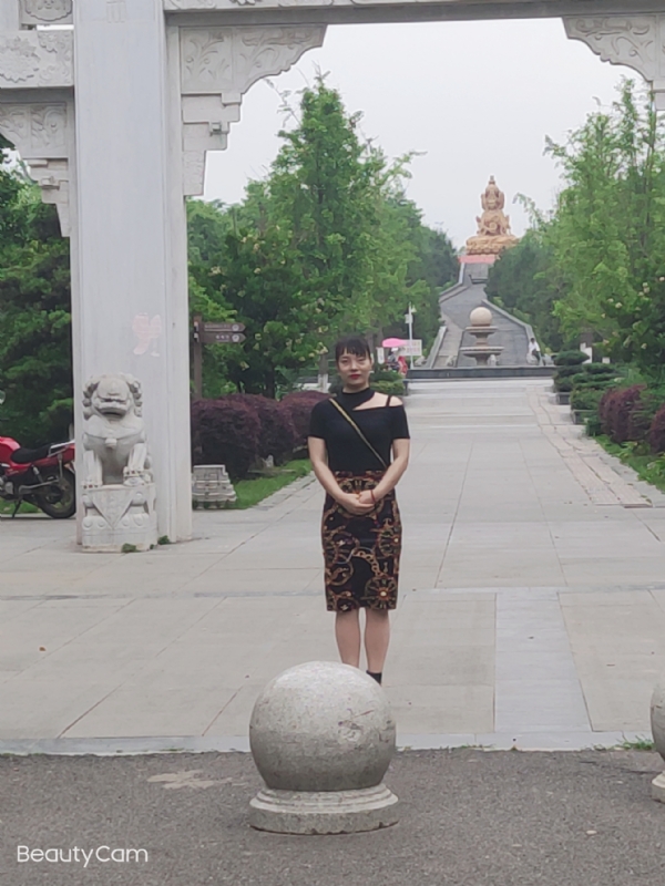 魏沐阳子的第三张照片--长沙相亲服务中心