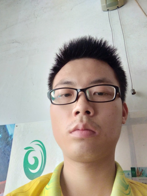 舒荷的第一张照片--长沙相亲服务中心