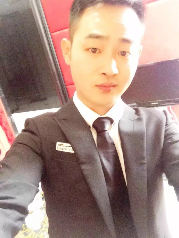 富强的第二张照片--长沙相亲服务中心