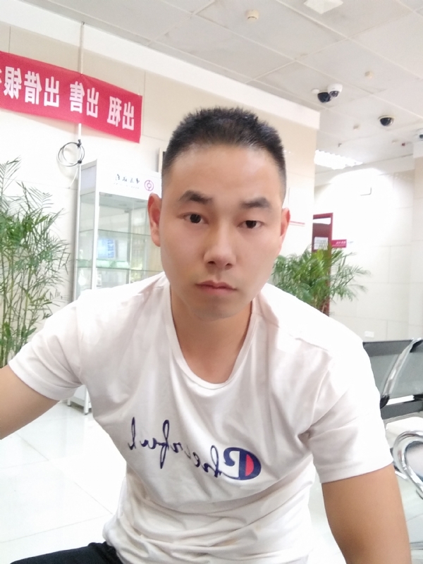 小少的第二张照片--长沙相亲服务中心