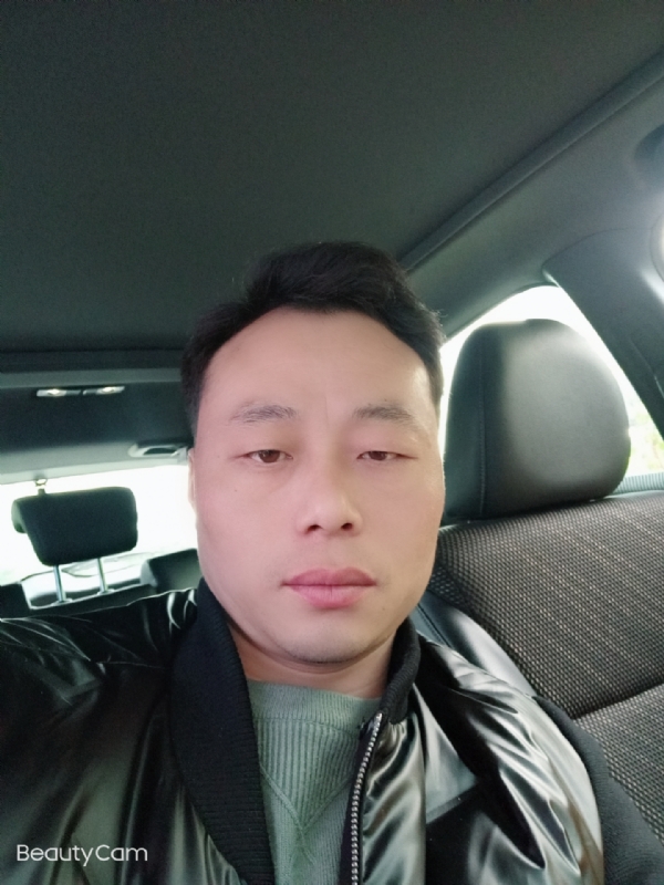 放飞的羊的第二张照片--长沙相亲服务中心