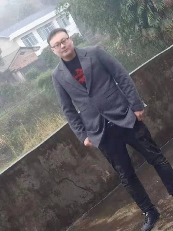 冰城的第一张照片--长沙相亲服务中心