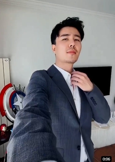 孤獨一郎的第一张照片--长沙相亲服务中心