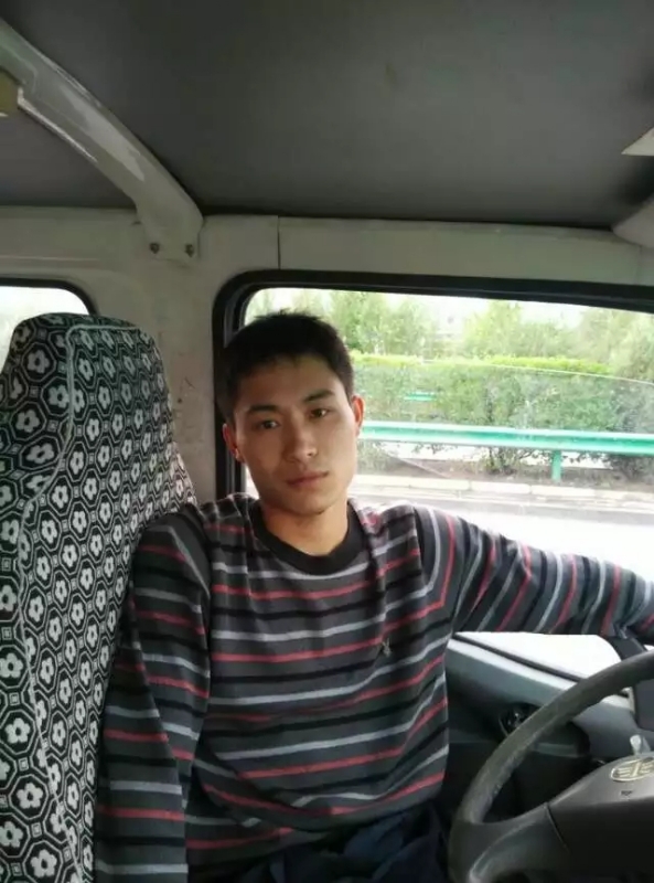 桦树林的第一张照片--长沙相亲服务中心