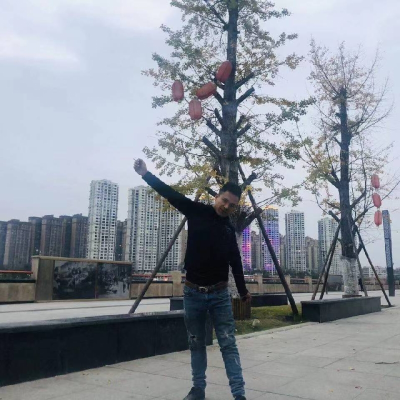 空空的房间的第一张照片--长沙相亲服务中心