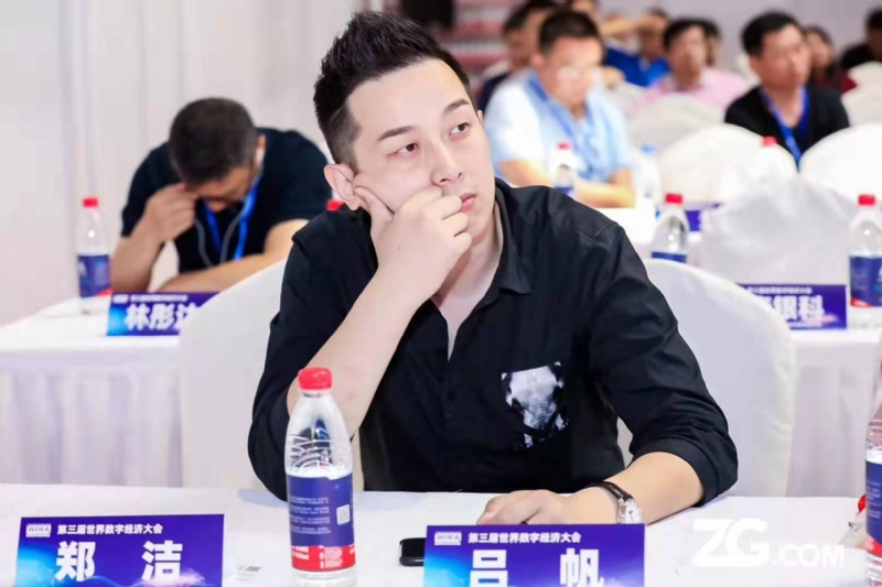 一生摯愛的第一张照片--长沙相亲服务中心