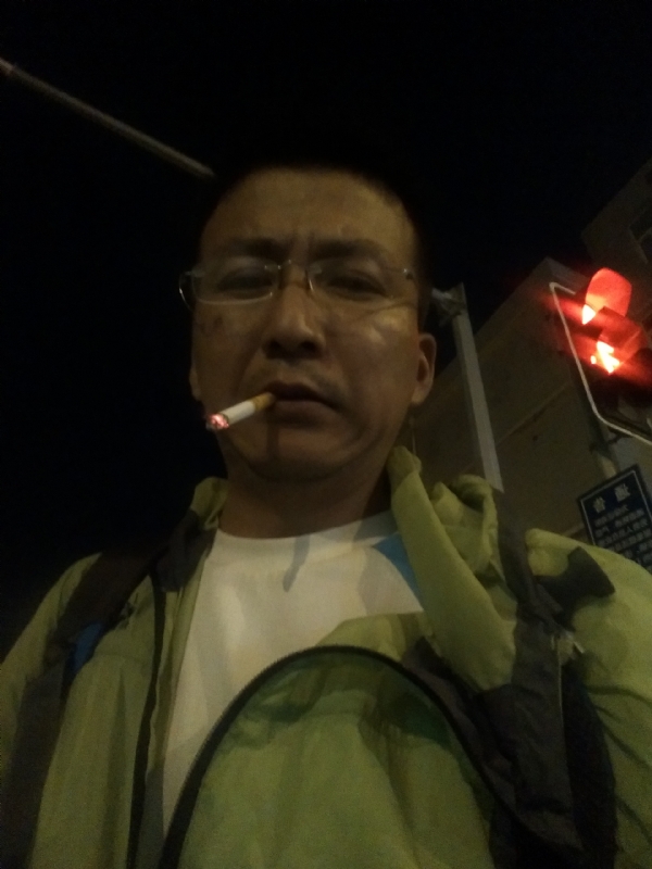 认真的生活的第一张照片--长沙相亲服务中心