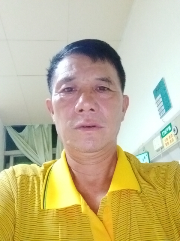 打工人的第一张照片--长沙相亲服务中心