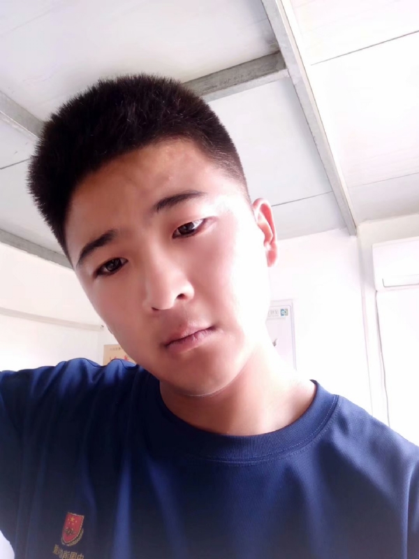 脸红相遇的第一张照片--长沙相亲服务中心