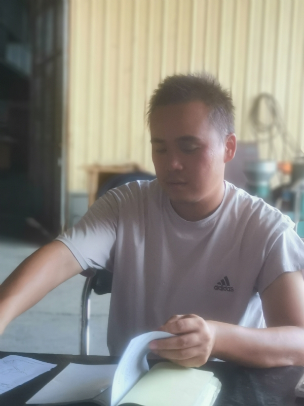 荒原的第一张照片--长沙相亲服务中心