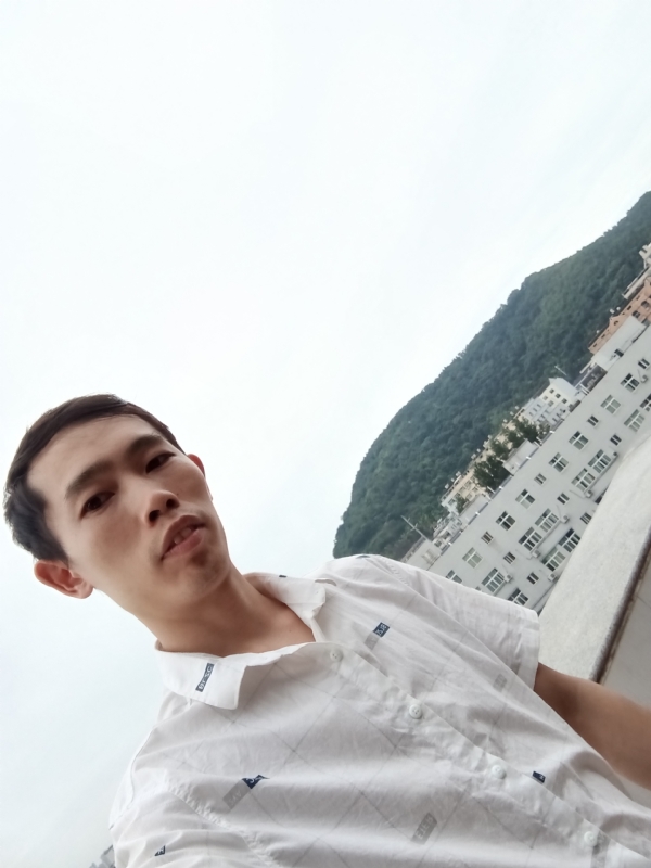 会飞的鱼的第一张照片--长沙相亲服务中心