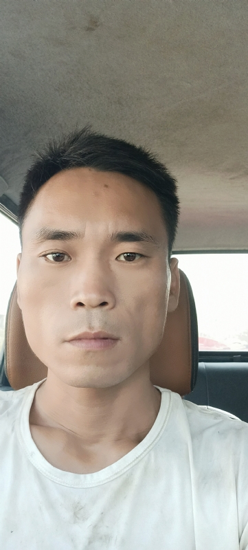 石头的第一张照片--长沙相亲服务中心