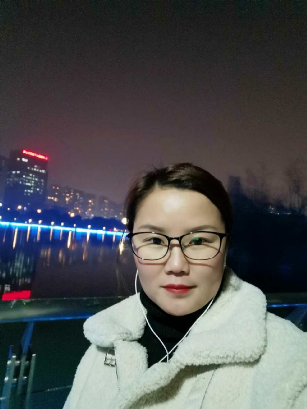 小英的第一张照片--长沙相亲服务中心