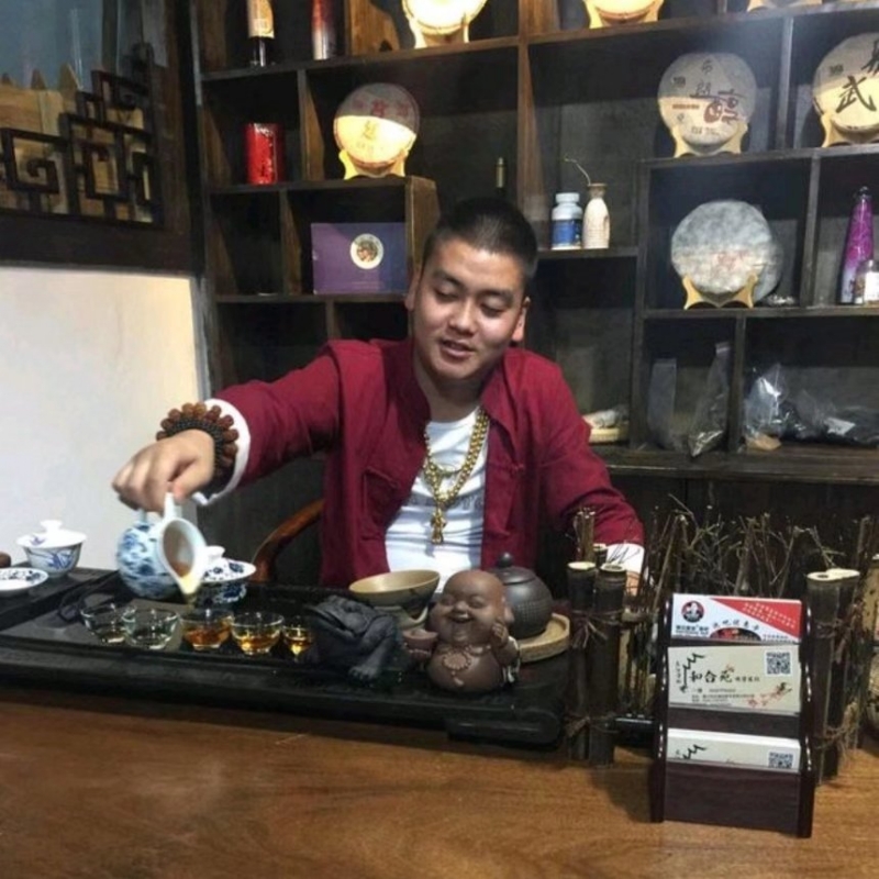 请叫我金爷的第一张照片--长沙相亲服务中心