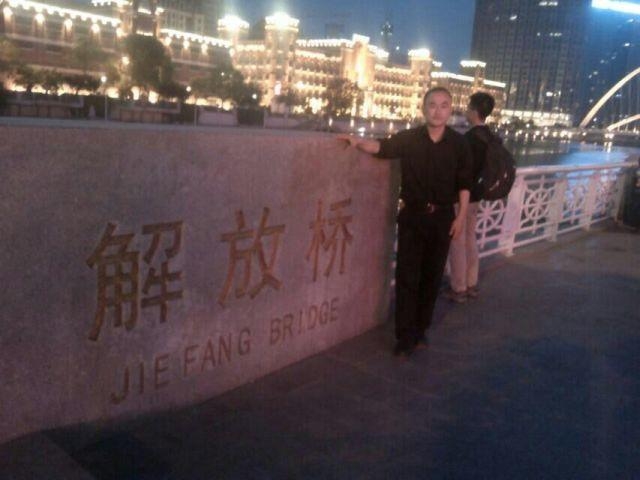 海阔天空的第一张照片--长沙相亲服务中心