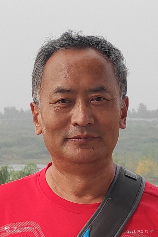 与你同行的第一张照片--长沙相亲服务中心