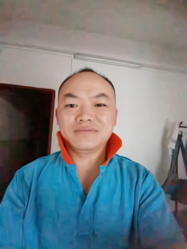 与子携老的第四张照片--长沙相亲服务中心