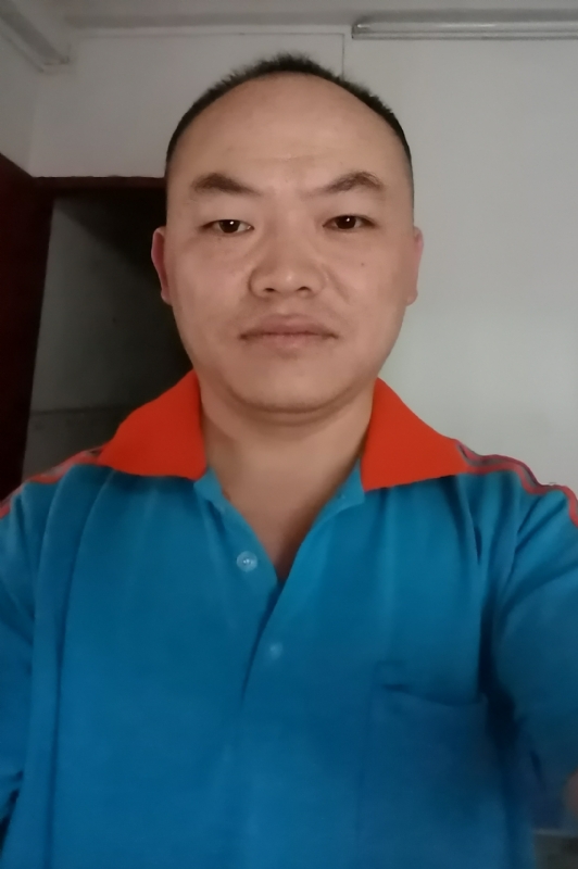 与子携老的第八张照片--长沙相亲服务中心