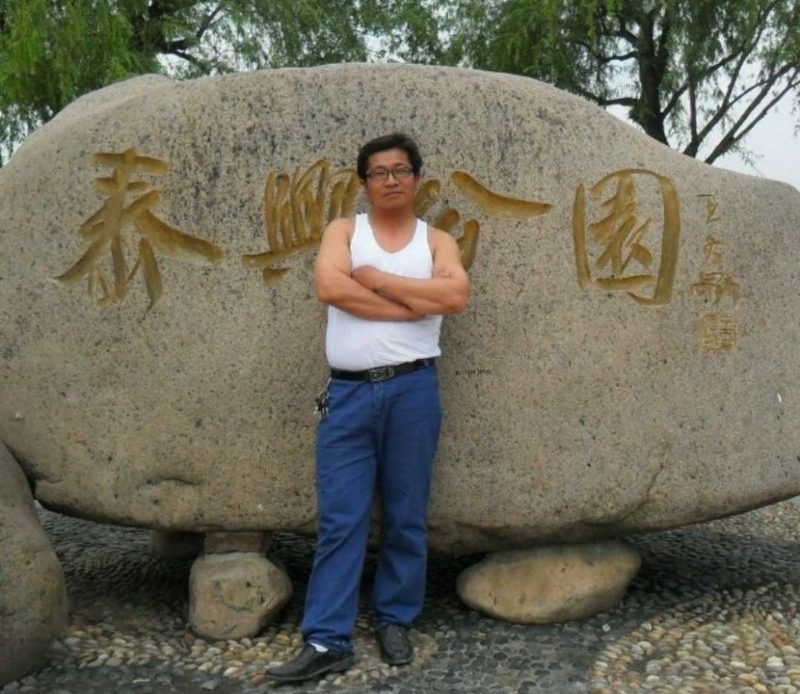 黑哥的第一张照片--长沙相亲服务中心