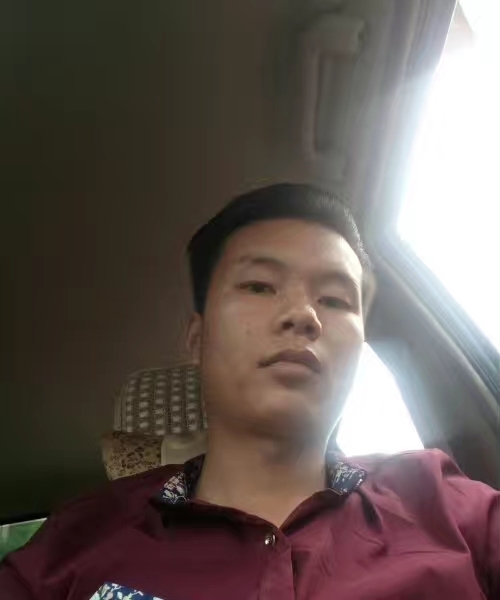 单亲爸爸的第一张照片--长沙相亲服务中心