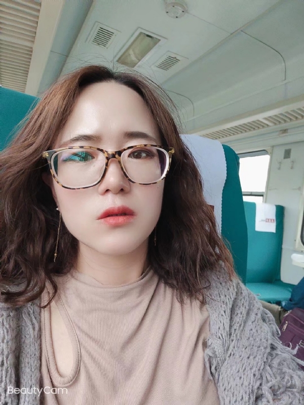 云烟成雨的第一张照片--长沙相亲服务中心