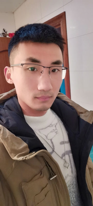 闯红灯吐泡泡的第一张照片--长沙相亲服务中心