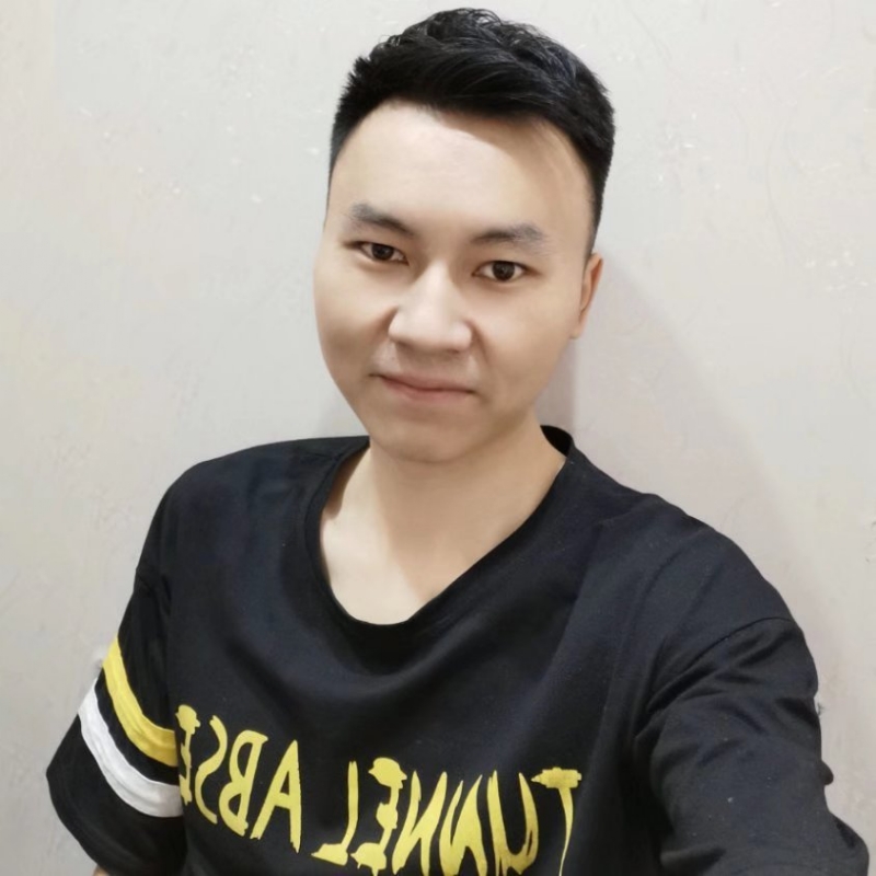 大男孩的第一张照片--长沙相亲服务中心