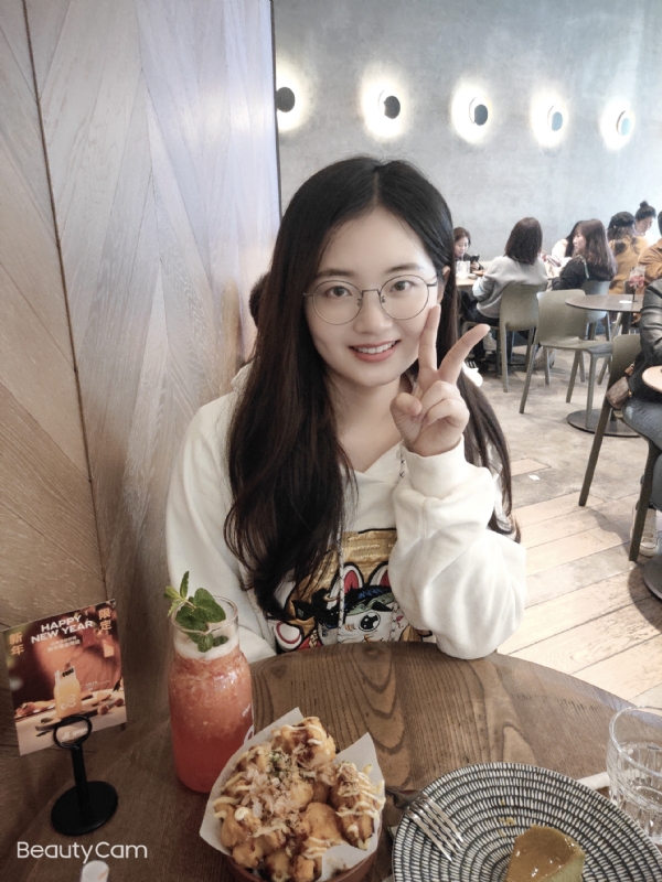 皮卡小姐的第一张照片--长沙相亲服务中心