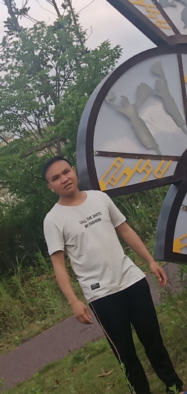 愉快的阳光的第一张照片--长沙相亲服务中心