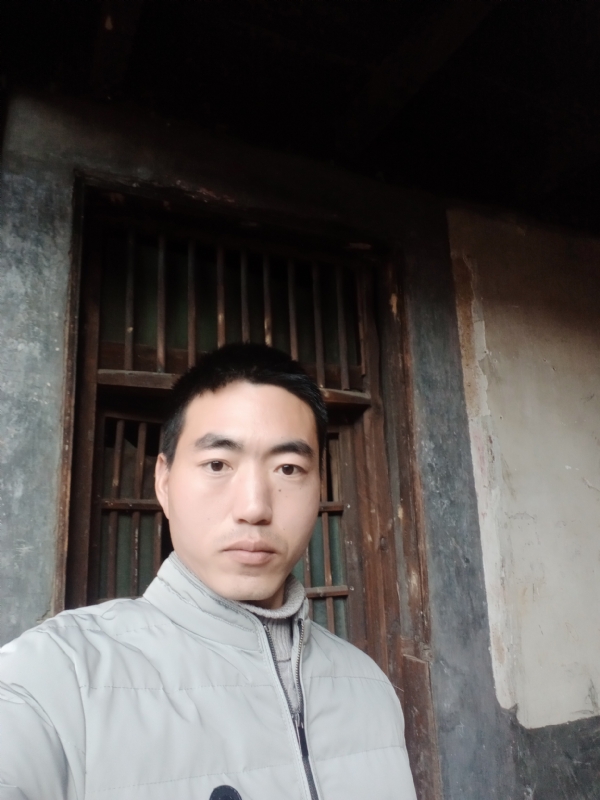 嫁与娶的第一张照片--长沙相亲服务中心