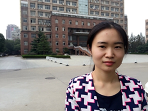 女儿征婚的第一张照片--长沙相亲服务中心