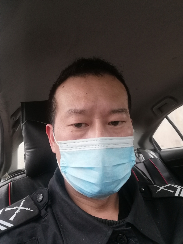 不会躲的刺猬的第一张照片--长沙相亲服务中心