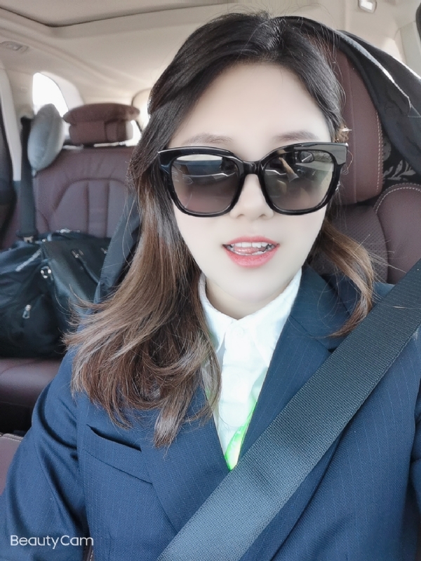 湖南妹子在深圳的第二张照片--长沙相亲服务中心