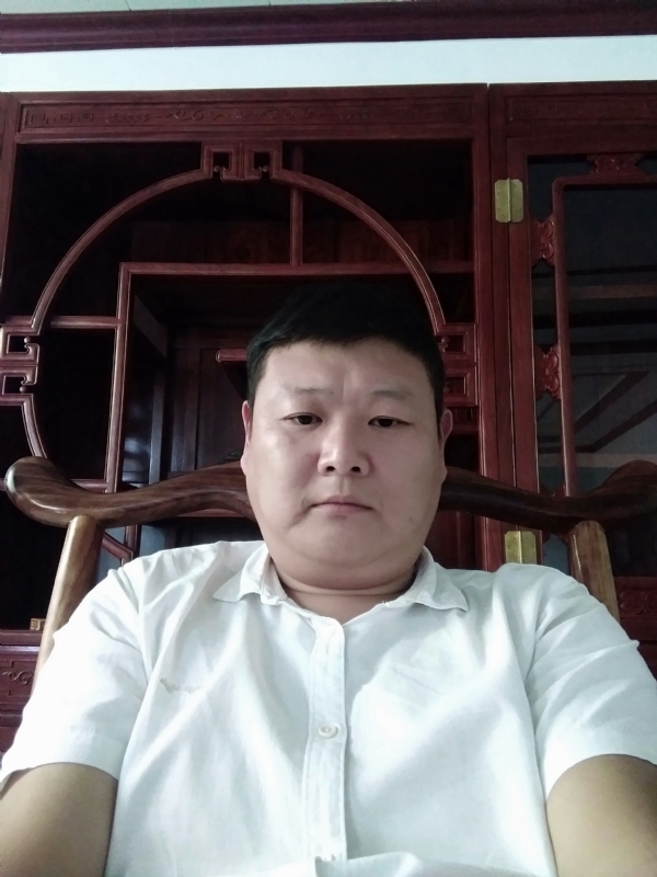 狼图腾的第一张照片--长沙相亲服务中心