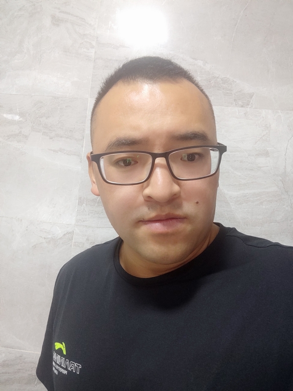 只愿得一人心的第三张照片--长沙相亲服务中心