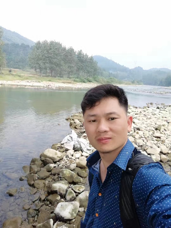 未来可期的第一张照片--长沙相亲服务中心