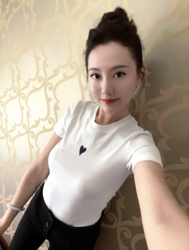 雨熙的第一张照片--长沙相亲服务中心