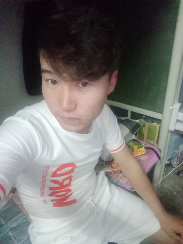 再回首的第一张照片--长沙相亲服务中心