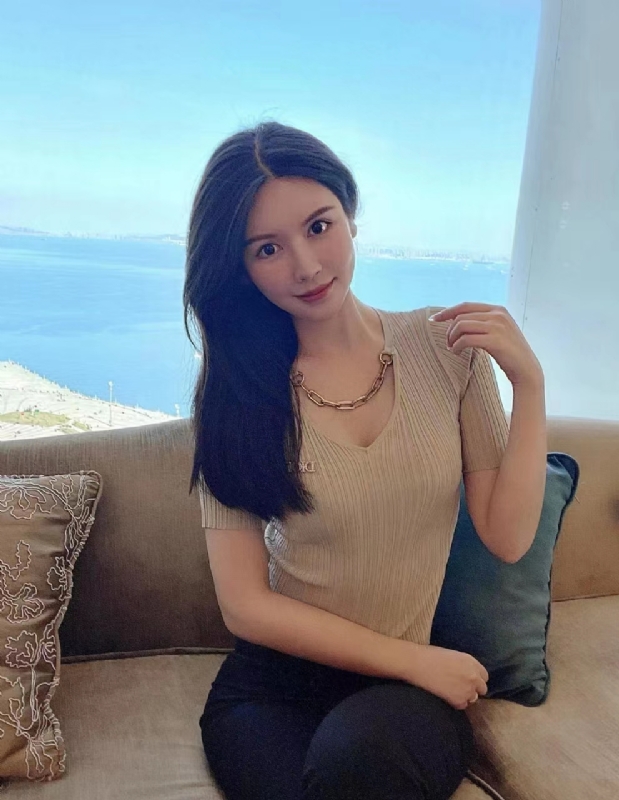 李芷晴的第一张照片--长沙相亲服务中心