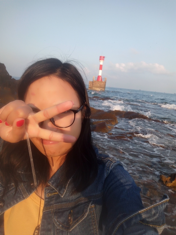 清尘看雪白了头的第一张照片--长沙相亲服务中心