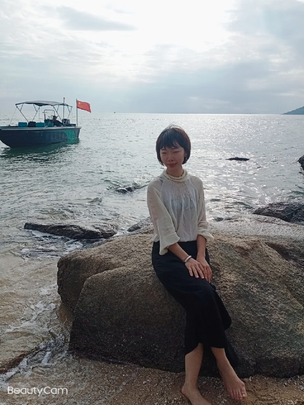 悠悠南山下的第二张照片--长沙相亲服务中心