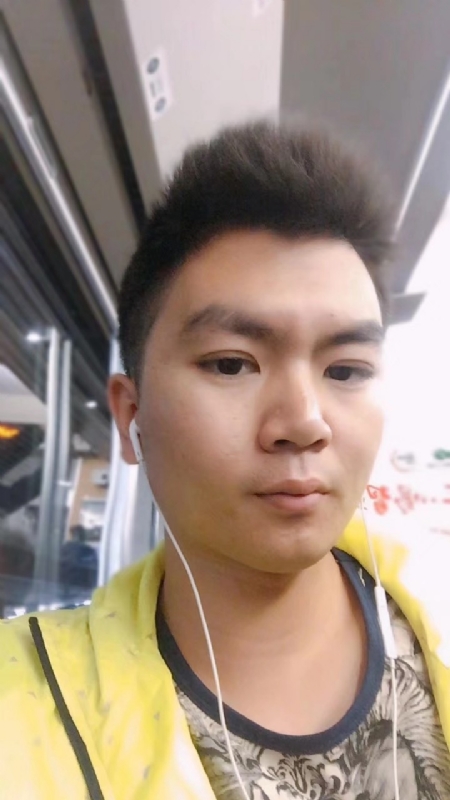 瑞泽的第一张照片--长沙相亲服务中心