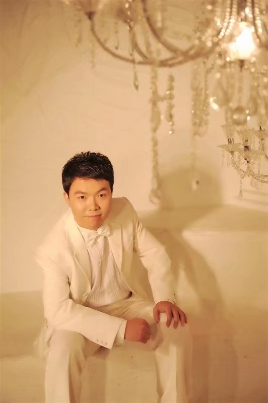 龙樱花的第一张照片--长沙相亲服务中心